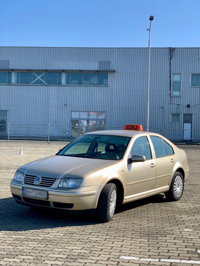 categoria b cutie automata arad scoala